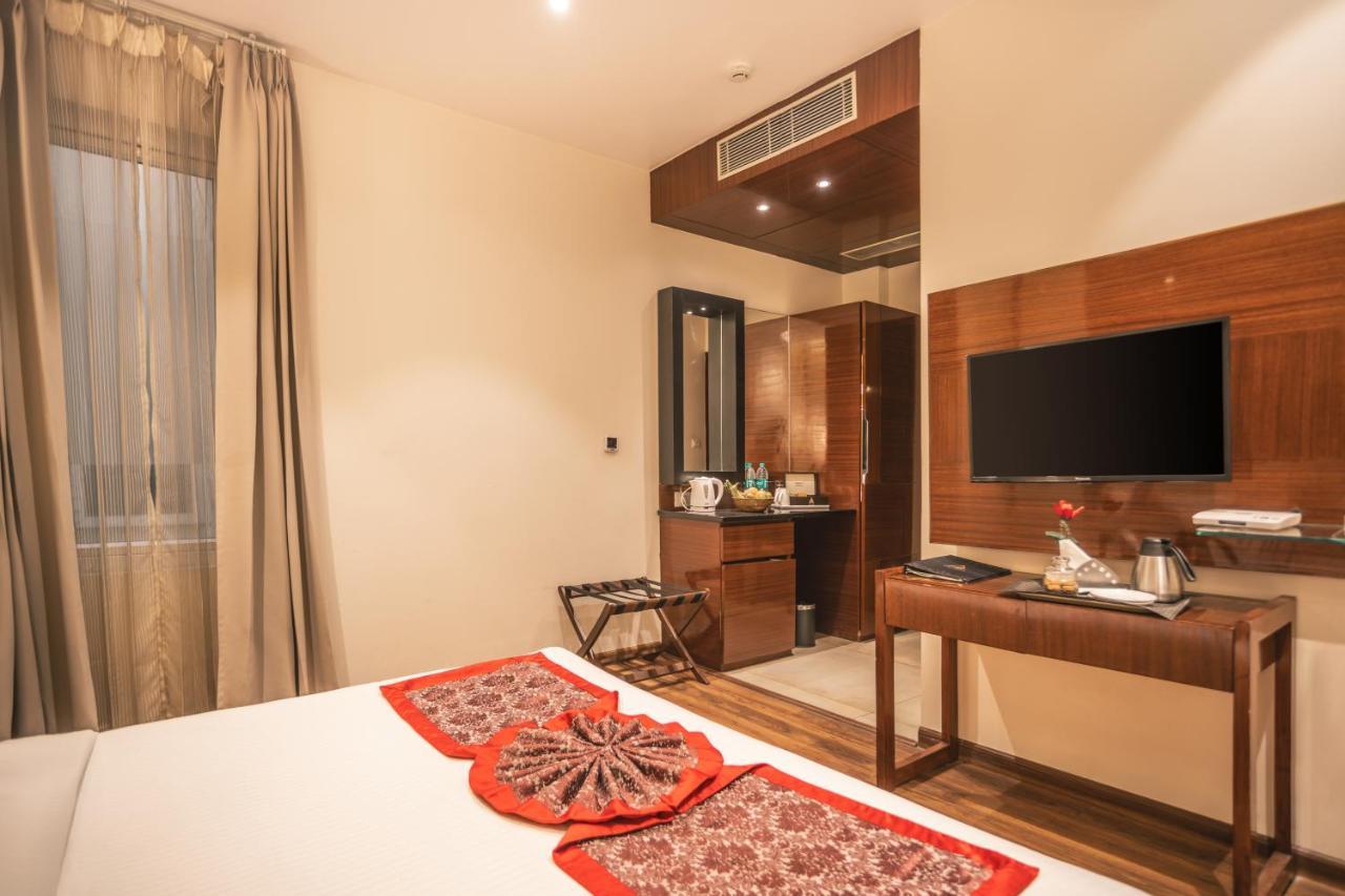 Amritara Sadka Amritsar Hotel Kültér fotó