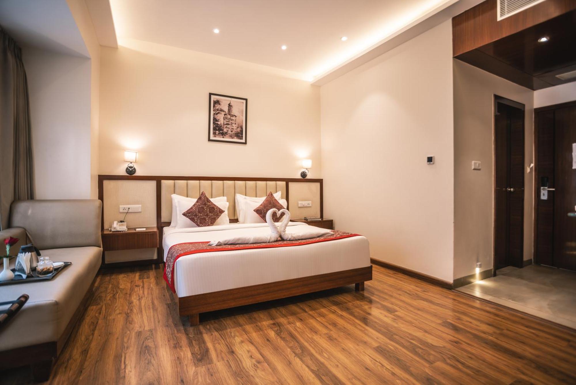 Amritara Sadka Amritsar Hotel Kültér fotó