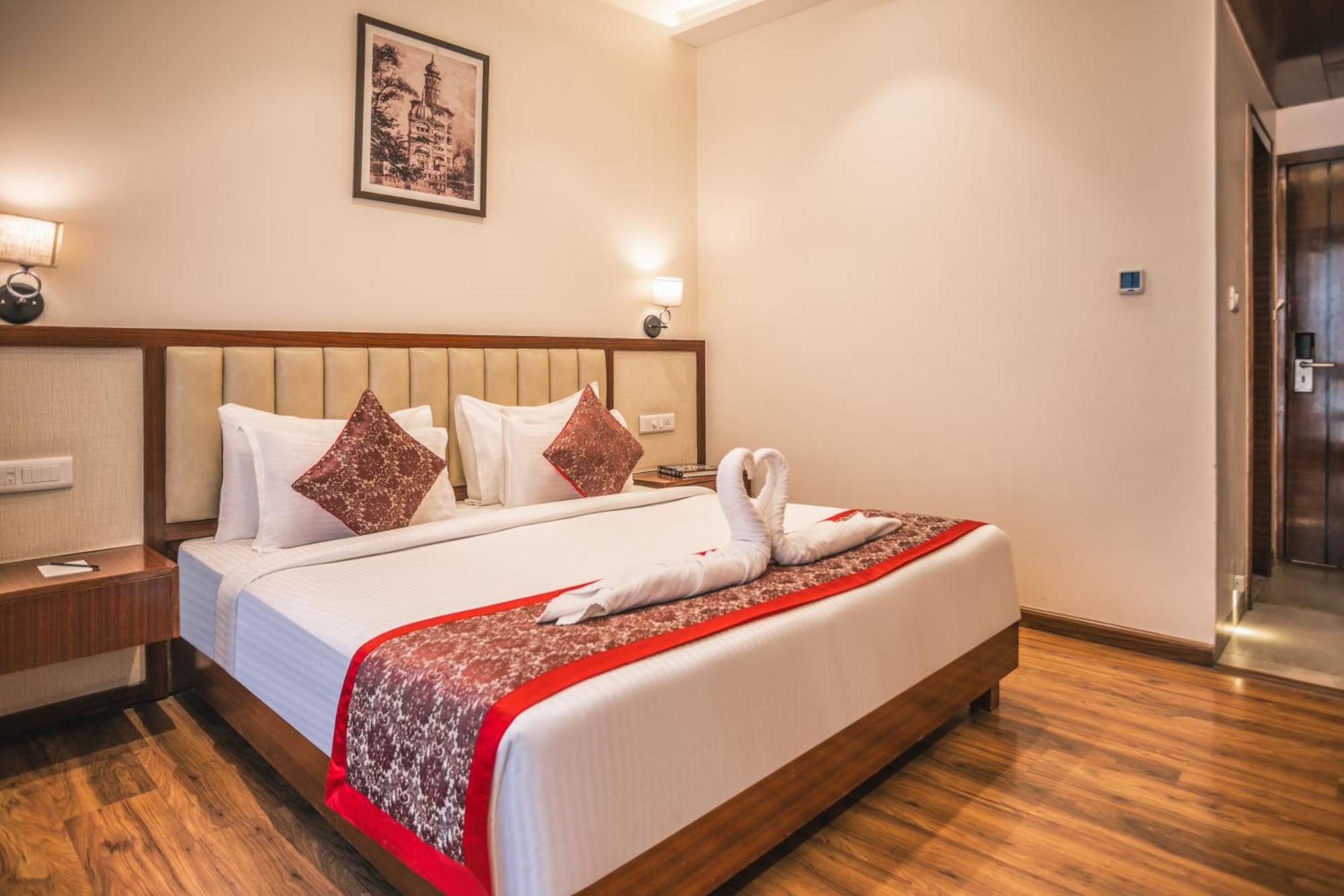 Amritara Sadka Amritsar Hotel Kültér fotó