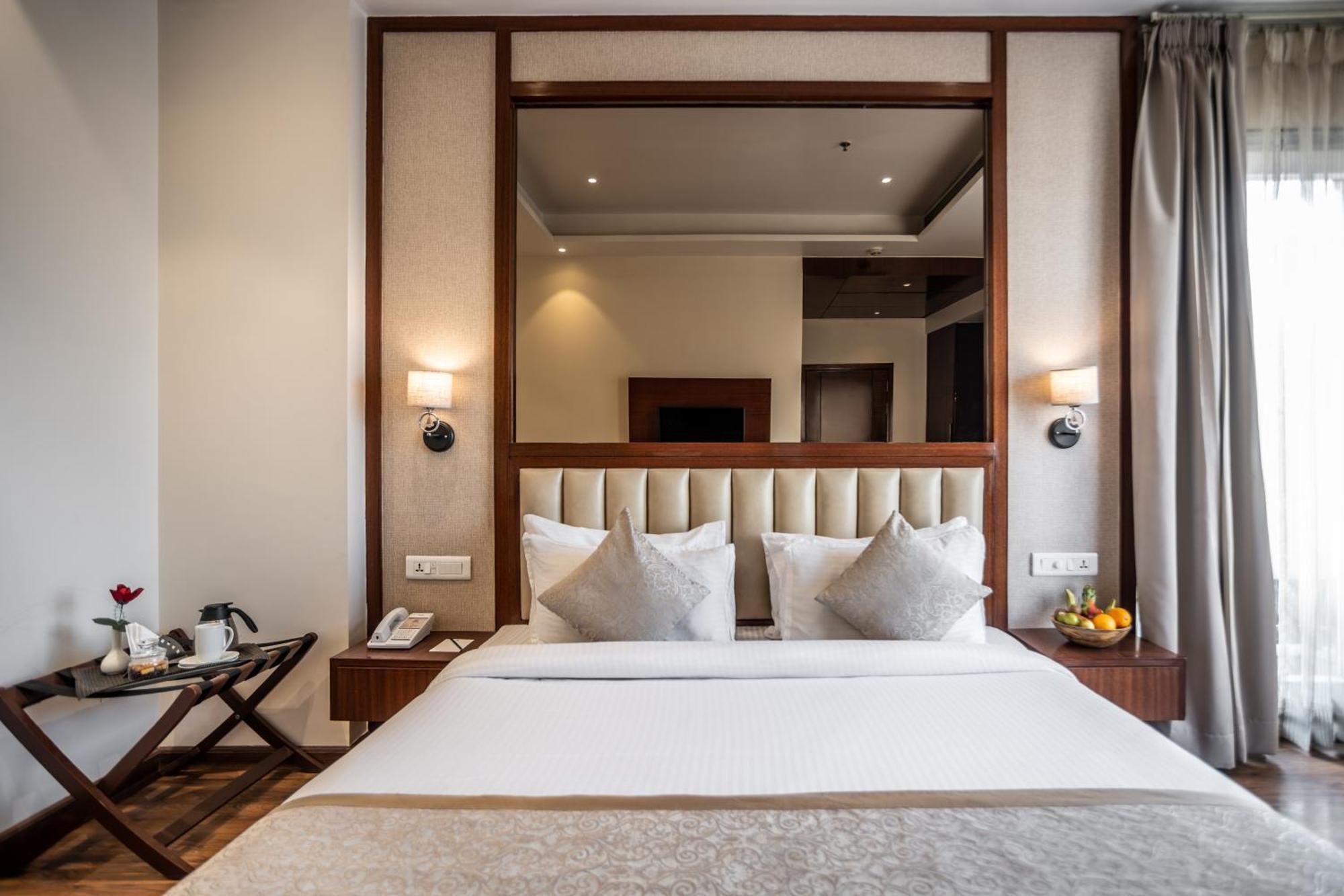 Amritara Sadka Amritsar Hotel Kültér fotó