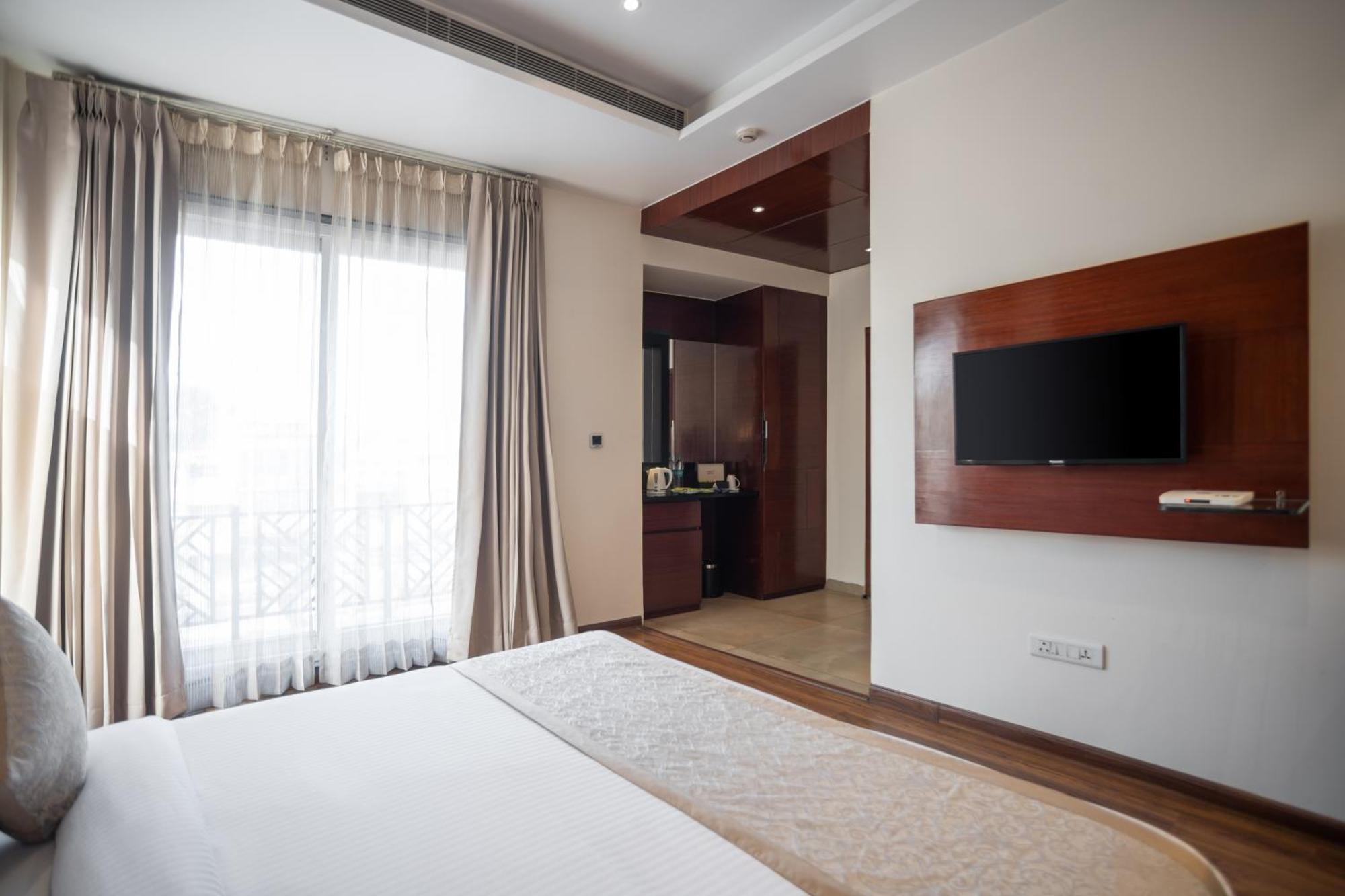 Amritara Sadka Amritsar Hotel Kültér fotó