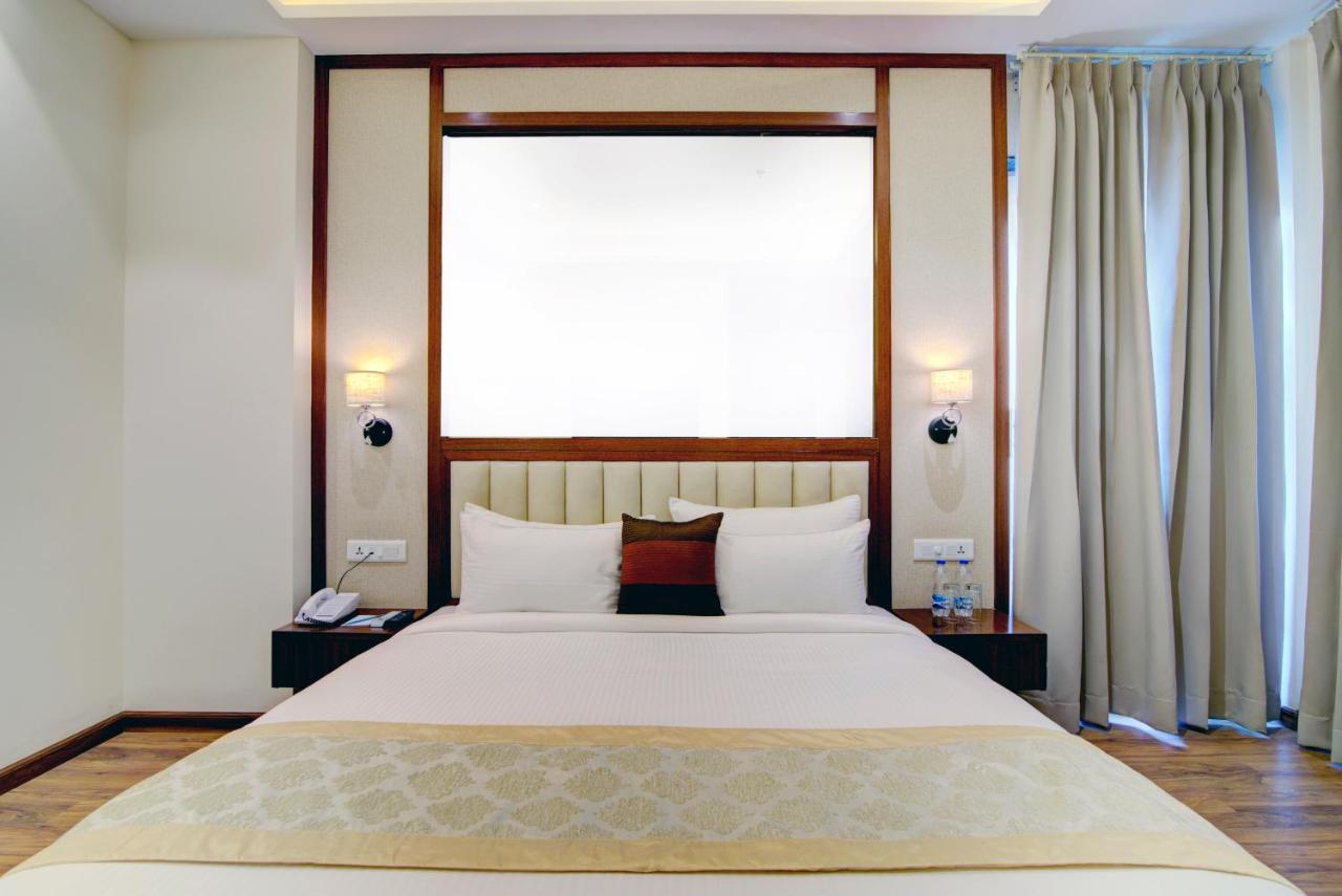 Amritara Sadka Amritsar Hotel Kültér fotó